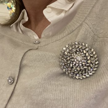 Juju's Vintage - A favorite brooch I purchased years ago. Love it and get a lot of compliments when I wear it. - Used, Vintage & Consignment Near Me - Chicago, Illinois Juju's Vintage - A favorite brooch I purchased years ago. Love it and get a lot of compliments when I wear it. - Used, Vintage & Consignment Near Me - Chicago, Illinois