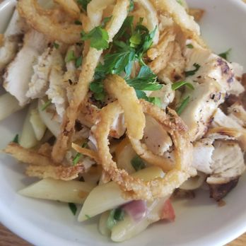 Applebee's Grill + Bar - Mac and Cheese Chicken Bowl - American Near Me - Lyndhurst, Ohio