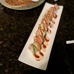 Samurai Japanese Restaurant - Hawaii Roll