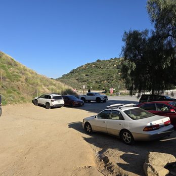 Rocky Peak Park - Parking at trailhead - Hiking Near Me - Simi Valley, California Rocky Peak Park - Parking at trailhead - Hiking Near Me - Simi Valley, California