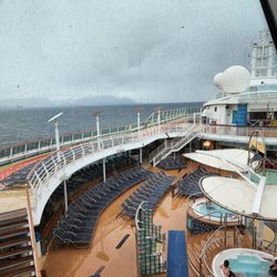 Royal Caribbean Cruises - Pool deck