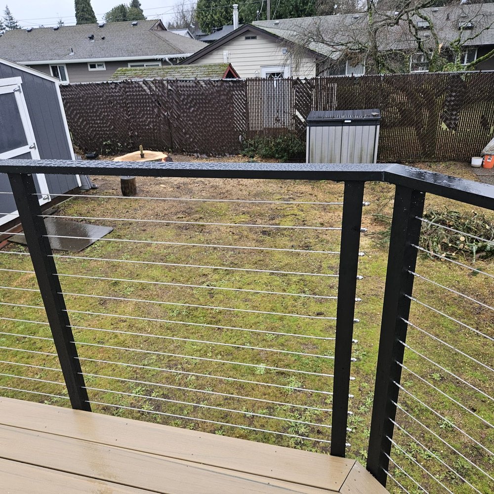 3 Brothers Decking - Replacement of a damaged railing. - Decks & Railing Near Me - Bellevue, Washington 3 Brothers Decking - Replacement of a damaged railing. - Decks & Railing Near Me - Bellevue, Washington