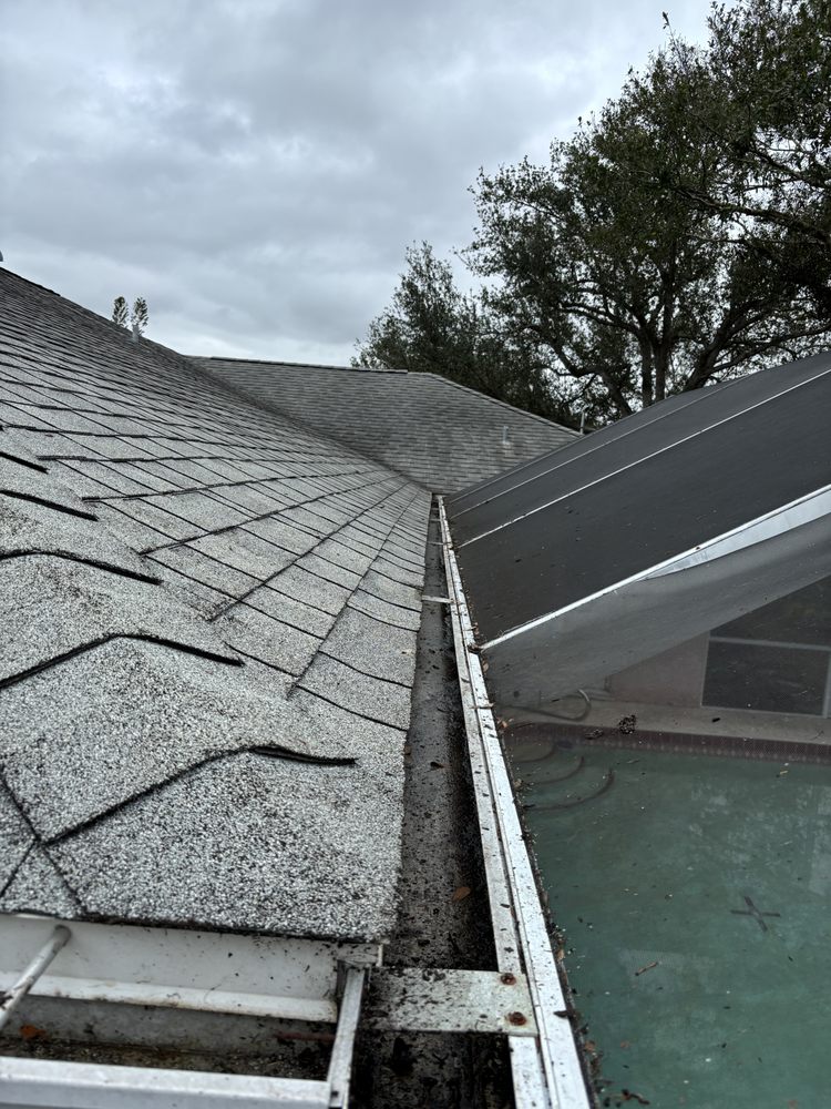 Slide of Gutter Be Clean