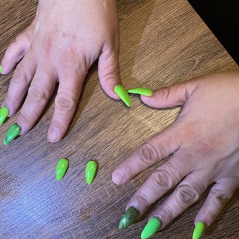 Miracle Nail Lounge - Nail Salons Near Me - Ontario, California