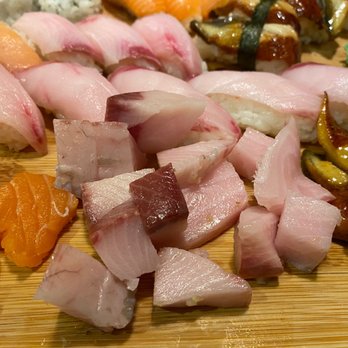 Sakura Japanese Restaurant - I ordered 20 pieces of Yellowtail Sashimi and they only gave me 13 pieces. - Sushi Bars Near Me - Wilmington, Delaware