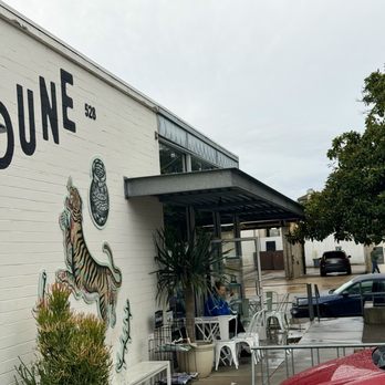 Dune Coffee Roasters - Anacapa - Cool building, and a parking lot - Coffee Roasteries Near Me - Santa Barbara, California Dune Coffee Roasters - Anacapa - Cool building, and a parking lot - Coffee Roasteries Near Me - Santa Barbara, California