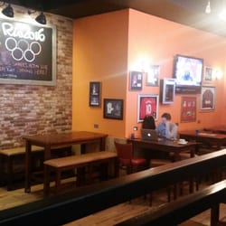 Sports Bar & Grill
