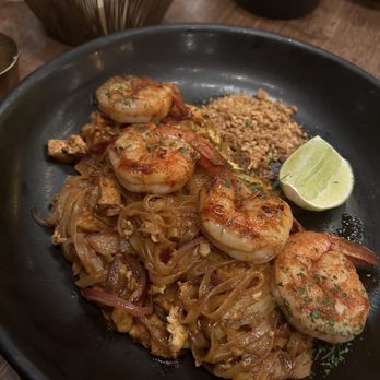 Snap Thai Fish House - Shrimp pad Thai - Thai Near Me - Atlanta, Georgia Snap Thai Fish House - Shrimp pad Thai - Thai Near Me - Atlanta, Georgia