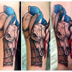 Forsaken Tattoos & Piercings