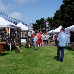 Lincoln City Farmers and Crafters Market - This is the photo of the Farmers Market from the LC Cultural Centers page....