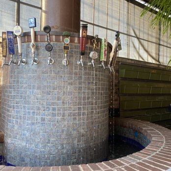 Roosevelt's - Fun fountain we sat next to. - Gastropubs Near Me - Tulsa, Oklahoma Roosevelt's - Fun fountain we sat next to. - Gastropubs Near Me - Tulsa, Oklahoma