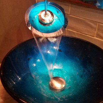 BK9 - The sink is truly artistic - Caribbean Near Me - Brooklyn, New York