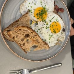 Bellaria - Bacon and eggs