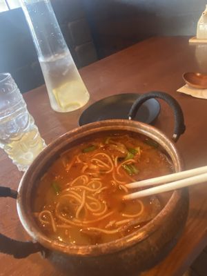 Ten Seconds Noodle House by null