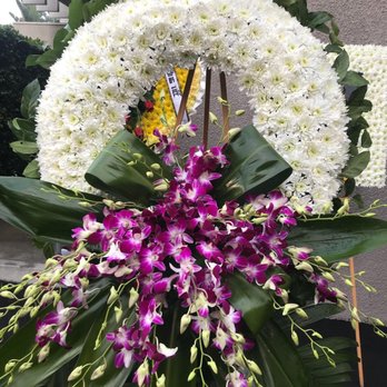 Hoa Sen Flowers - Florists Near Me - Garden Grove, California