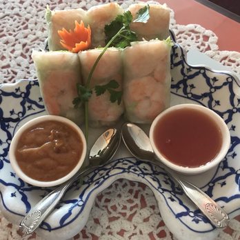 Thai Hut - Fresh Rolls with Shrimp, comes with peanut sauce and sweet & sour Thai sauce to dip the spring rolls! - Thai Near Me - Sacramento, California Thai Hut - Fresh Rolls with Shrimp, comes with peanut sauce and sweet & sour Thai sauce to dip the spring rolls! - Thai Near Me - Sacramento, California