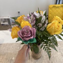Las Palmas Flowers & Party Supplies