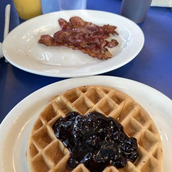 Bob & Edith's Diner - Waffle with Blueberry Topping & Bacon - Diners Near Me - Alexandria, Virginia Bob & Edith's Diner - Waffle with Blueberry Topping & Bacon - Diners Near Me - Alexandria, Virginia