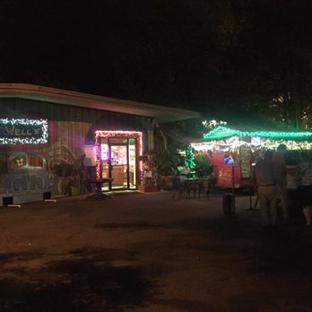 Darwell's Cafe - Salad Near Me - Long Beach, Mississippi