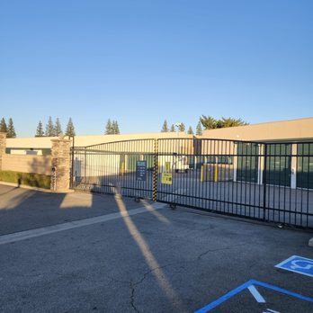 Extra Space Storage - Self Storage Near Me - Roseville, California Extra Space Storage - Self Storage Near Me - Roseville, California