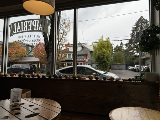 Imperial Bottle Shop & Taproom by null