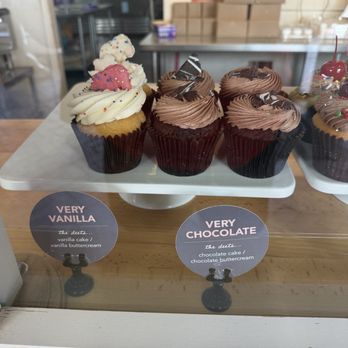 Cake Fetish - Cupcakes - Desserts Near Me - Albuquerque, New Mexico Cake Fetish - Cupcakes - Desserts Near Me - Albuquerque, New Mexico