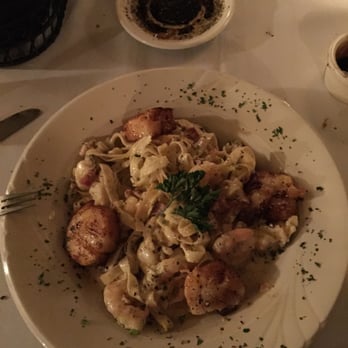 Villa Ravenna Fine Dining - Fetuccini de Mare...stunning! - Italian Near Me - Tulsa, Oklahoma