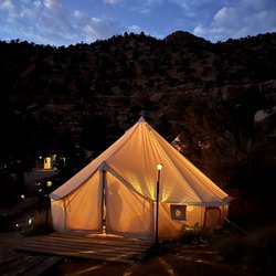 Zion Glamping Adventures - Warm tent in 20 degree weather
