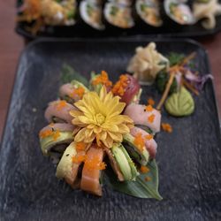 Sushi Thai Alamosa - Rainbow roll