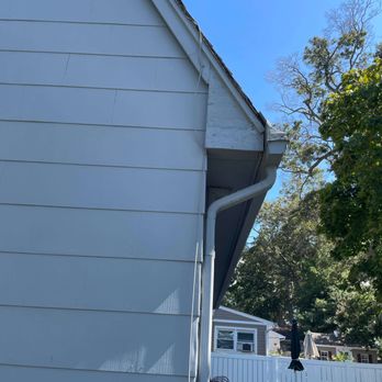 Conscious Critter Removal - A finished soffit repair. squirrel destroyed this corner to gain access to the attic. we reinforced it with steel wire & replaced the wood - Wildlife Control Near Me - Williamstown, New Jersey Conscious Critter Removal - A finished soffit repair. squirrel destroyed this corner to gain access to the attic. we reinforced it with steel wire & replaced the wood - Wildlife Control Near Me - Williamstown, New Jersey