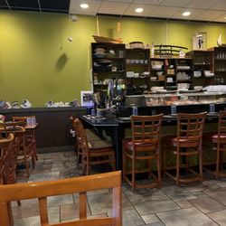 Umai Japanese Restaurant - Inside