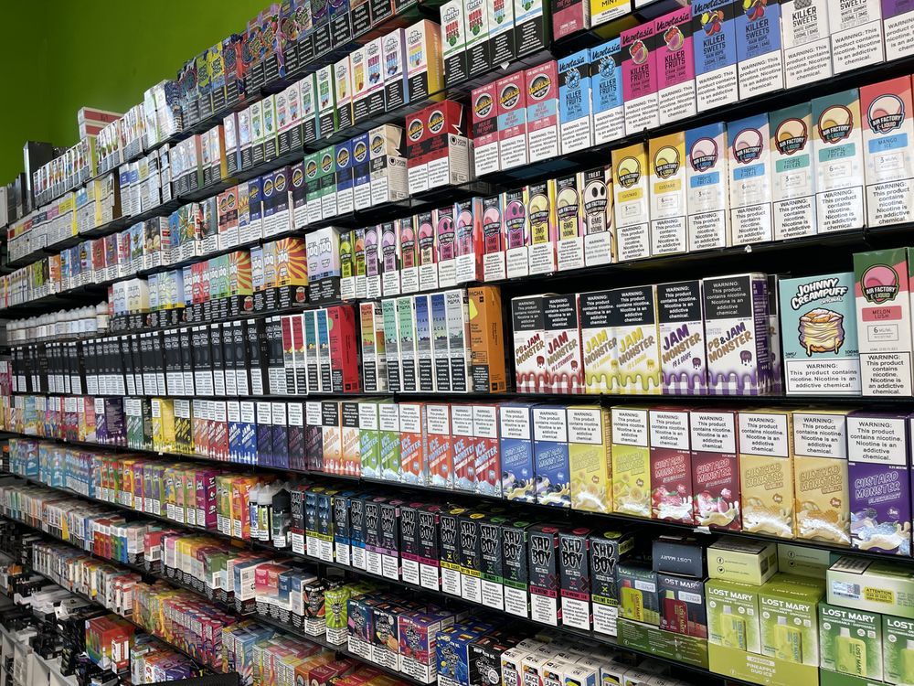 ALEXANDER TOBACCO AND VAPE Updated March 2025 123 Brenner Ave, Salisbury, North Carolina
