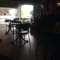 Natos Cafe