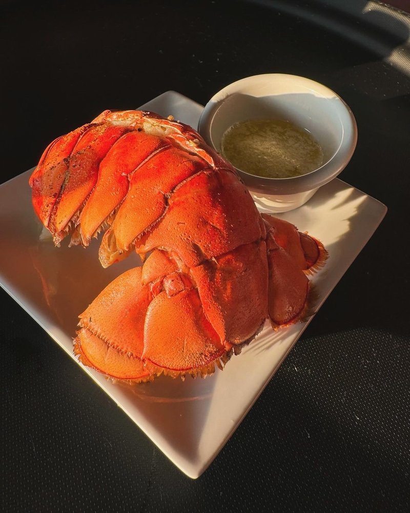 WHITE BEAR RESTAURANT Updated October 2024 14 Photos 2793