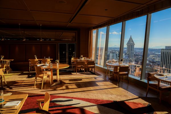 Charlotte Restaurant & Lounge by null