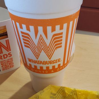 Whataburger - Nice Large Ice cold Tea - Burgers Near Me - Alexandria, Louisiana
