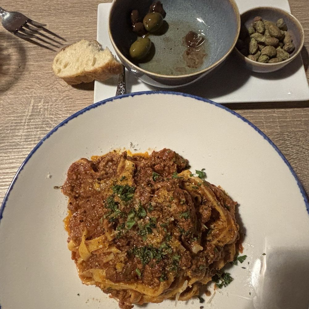 Cafe Roma - Tagliatelle bolognese - Pizza Near Me - Toronto, Ontario Cafe Roma - Tagliatelle bolognese - Pizza Near Me - Toronto, Ontario
