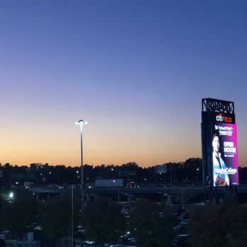 Citi Field - lovely sunset view from stadium - Stadiums & Arenas Near Me - Corona, New York