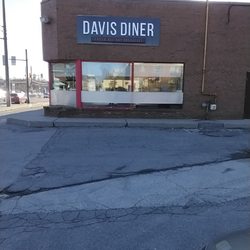 Davis Diner - View from Davis Dr.