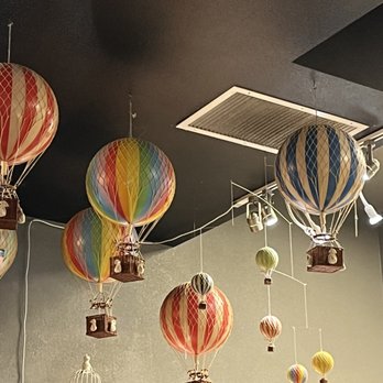 Clockwork Rose Tea Emporium & Confectionary - Hot Air Balloon Decor - Chocolatiers & Shops Near Me - Beaverton, Oregon