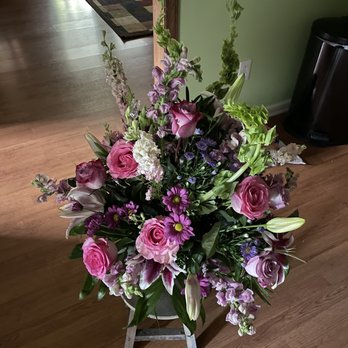 Airmont Florist - Florists Near Me - Mount Airy, North Carolina Airmont Florist - Florists Near Me - Mount Airy, North Carolina
