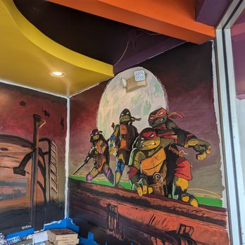 Savage Pizza - Indoor - Pizza Near Me - Atlanta, Georgia