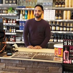 Transitown Wine & Liquor - Friendly store employee