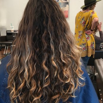 Midtown Curls - Before from the back ! - Hair Salons Near Me - Reno, Nevada Midtown Curls - Before from the back ! - Hair Salons Near Me - Reno, Nevada