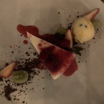 Plank - Cheesecake - Seafood Near Me - Playa del Carmen, ROO Plank - Cheesecake - Seafood Near Me - Playa del Carmen, ROO