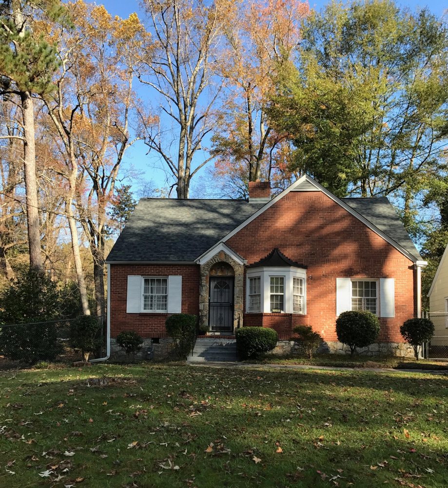 Slide of Atlanta Roof 911