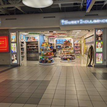Sweet Indulgences - Sweet Indulgences, Terminal 1, STL Airport - Candy Stores Near Me - Saint Louis, Missouri Sweet Indulgences - Sweet Indulgences, Terminal 1, STL Airport - Candy Stores Near Me - Saint Louis, Missouri