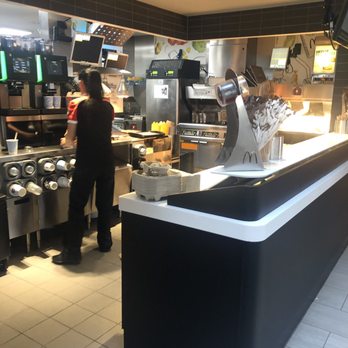 McDonald's - Burgers Near Me - Schweitenkirchen, BY