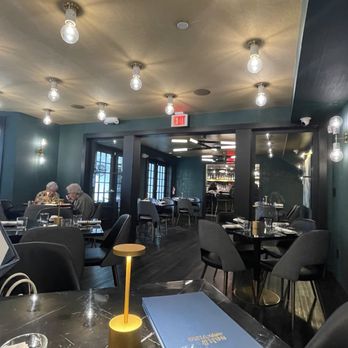 Salt & Vine - 9.28.23 - Wine Bars Near Me - Olney, Maryland
