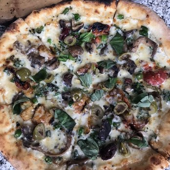 Revelry - Giardino pizza - Wine Bars Near Me - Bozeman, Montana Revelry - Giardino pizza - Wine Bars Near Me - Bozeman, Montana